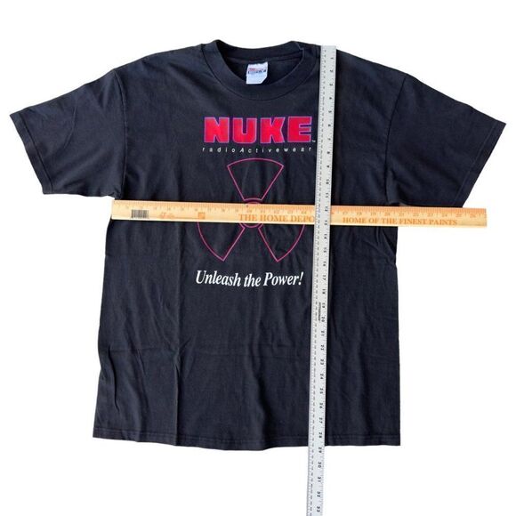Vintage Nuke Radio Activewear Unleash the Power T-Shirt Black / Red Unisex L - Picture 4 of 5